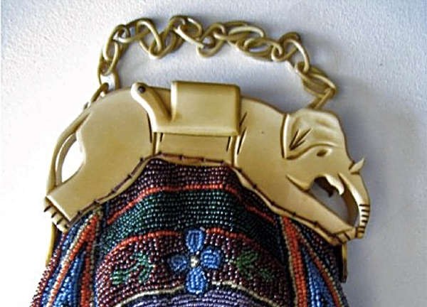 Elephants celluloid purse